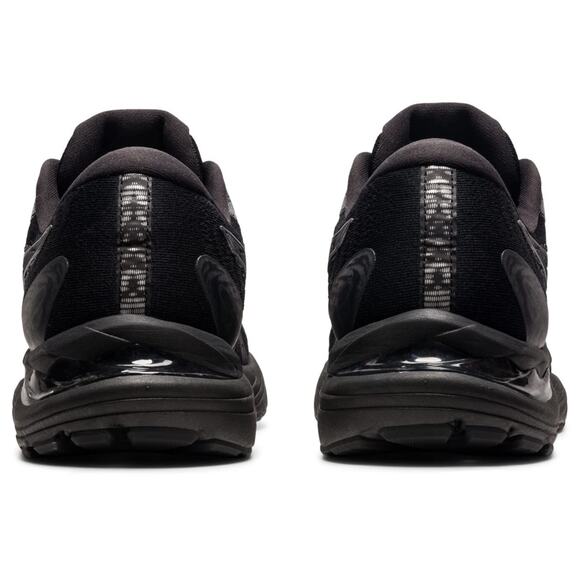 Athletic_Shoes